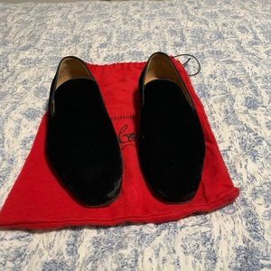 Christian Louboutin Dandelion black velvet size 9